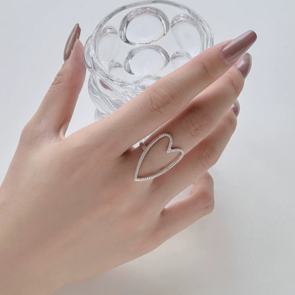 Wholesale Women's S925 Sterling Silver Heart Hollow Ring With Full Zircon Inlaid And Electroplating