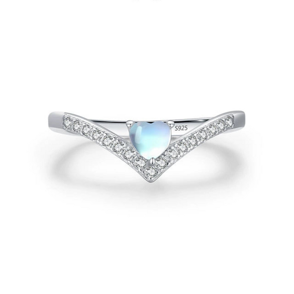 Wholesale Women's S925 Sterling Silver Heartshaped Moonstone Arrow Ring With Zircon Inlay