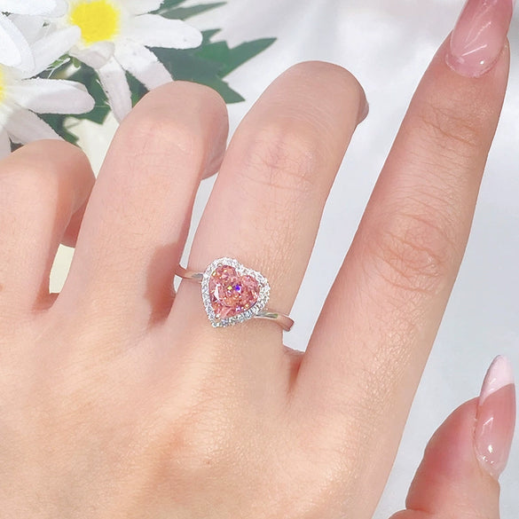 Wholesale Women's S925 Sterling Silver Heartshaped Ring Set With Diamonds Simple Luxury Style