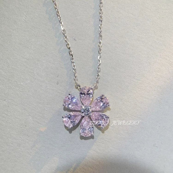Wholesale Women's S925 Sterling Silver Light Luxury Flower Pattern Diamond Inlaid Clavicle Necklace