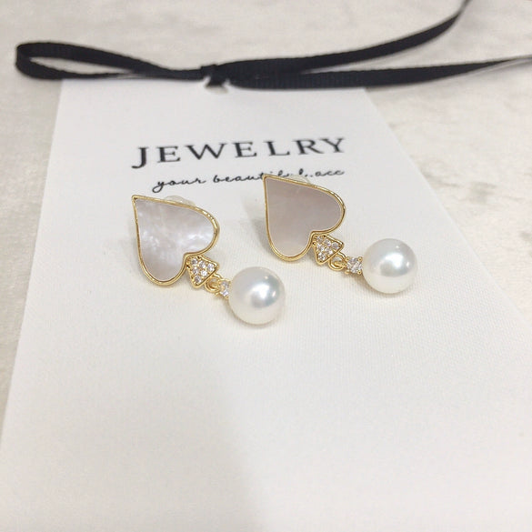 Wholesale Women's S925 Sterling Silver Natural Freshwater Pearl Earrings With Peach Heart Shape