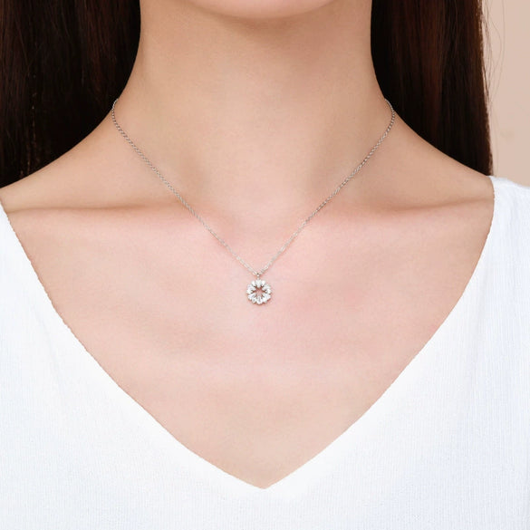 Wholesale Women's S925 Sterling Silver Necklace With Flower Pattern And Cross Chain Seiko Crafted