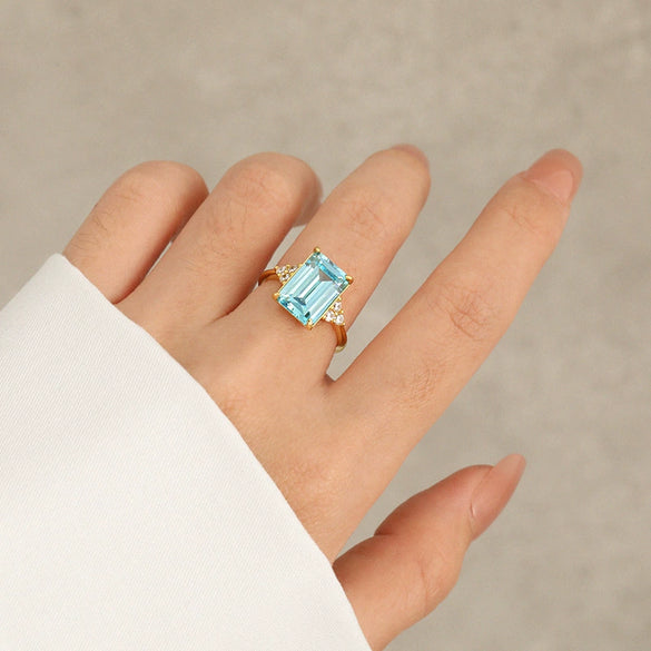 Wholesale Women's S925 Sterling Silver Rectangular Sea Blue Zircon Diamond Ring Geometric Style Electroplated