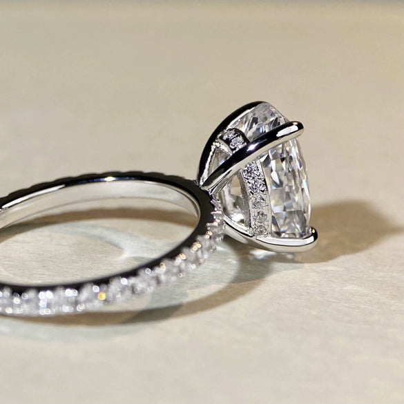 Wholesale Women's S925 Sterling Silver Ring With Geometric Pattern Ice Flower Cut High Carbon Diamond Yellow Diamond Fourprong Zircon Electroplated