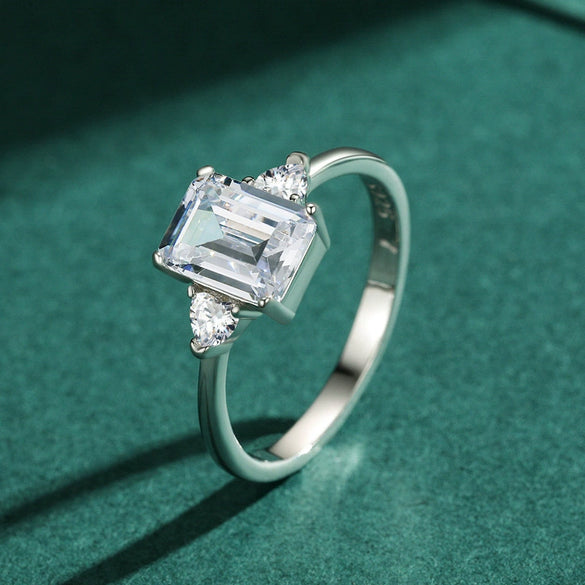 Wholesale Women's S925 Sterling Silver Ring With Zircon Geometric Style