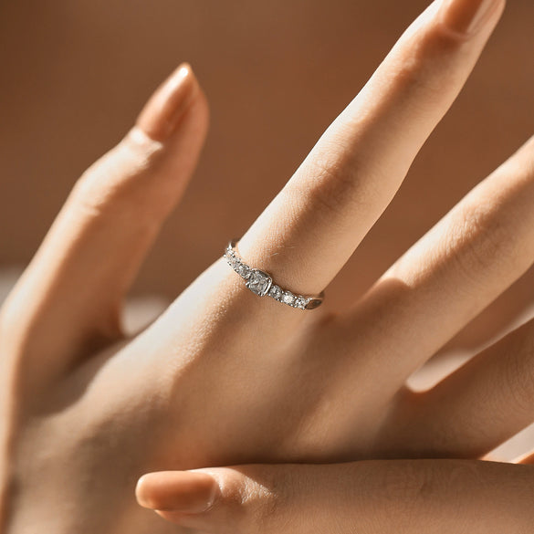 Wholesale Women's S925 Sterling Silver Square Crowninspired Ring With Inlaid Zircon