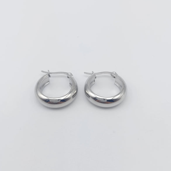 Wholesale Women's Semiround Titanium Steel Geometric Personality Earrings With Polished And Electroplated Finish