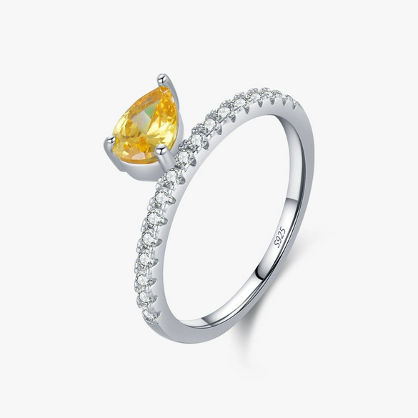 Wholesale Women's 925 Silver Drop Shape Diamond Ring And Bracelet