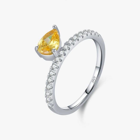 Wholesale Women's 925 Silver Drop Shape Diamond Ring And Bracelet