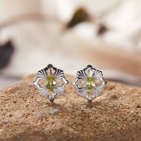 Wholesale Women's Silver Geometric Wiredrawing Earrings Set With Gems