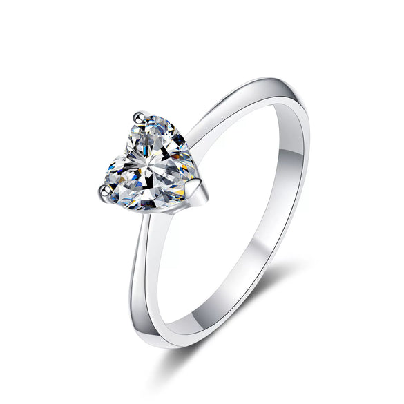 Wholesale Women's 925 Silver Heartshaped Moissanite Ring With Electroplating