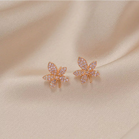 Wholesale Women's 925 Silver Needle Ear Studs Electroplated Small And Exquisite Allmatch Elegant Highend Earrings