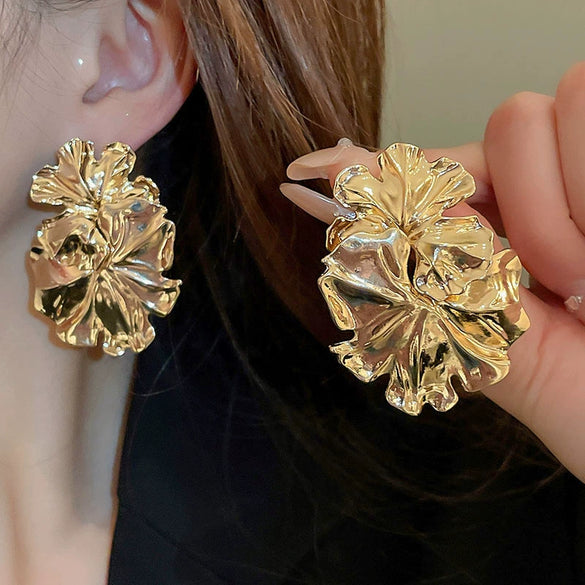 Wholesale Women's Silver Needle Hollow Flower Tassel Earrings With Real Gold Electroplating Zircon Star Pattern