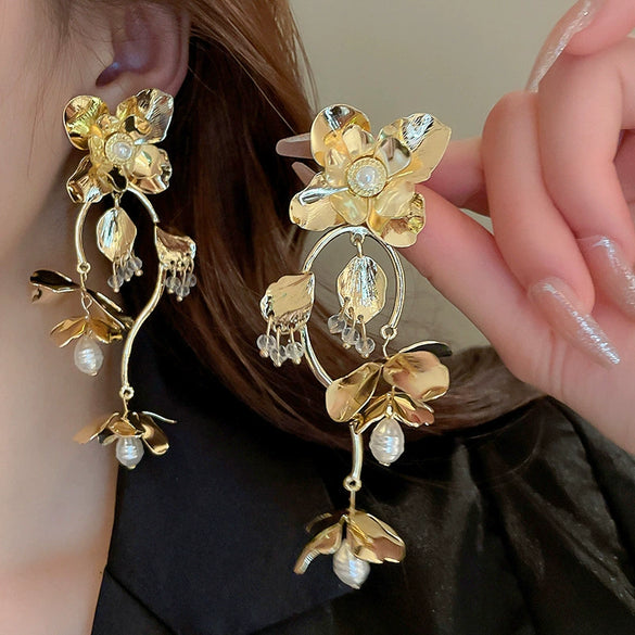 Wholesale Women's Silver Needle Hollow Flower Tassel Earrings With Real Gold Electroplating Zircon Star Pattern