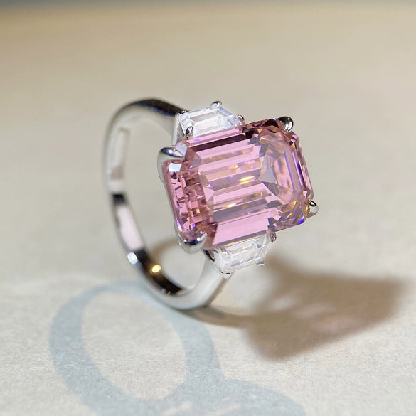 Wholesale Women's 925 Silver Ring With Emerald Cut Pink Diamond Zircon Geometric Style And Electroplating Treatment