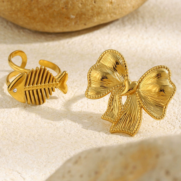 Wholesale Women's Simple And Unique Stainless Steel 18K Goldplated Geometric Lines Bowknot Open Ring Jewelry