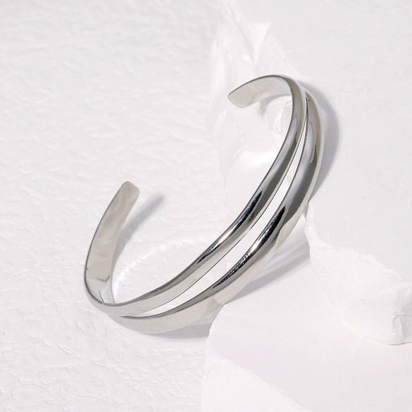 Wholesale Women's Simple Cold Style Open Stainless Steel Bracelet With Electroplating And Geometric Design
