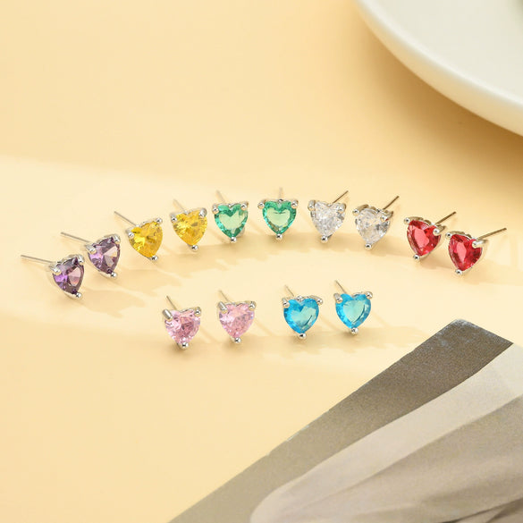 Wholesale Women's Simple Copper Heartshaped Zircon Inlaid Ear Jewelry