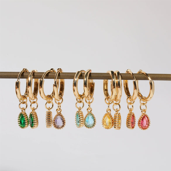 Wholesale Women's Simple Dropshaped Diamond Design Copper And Stainless Steel Earrings