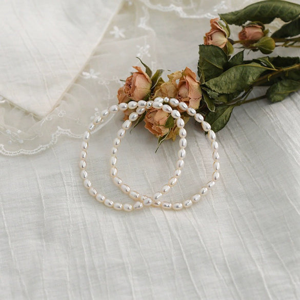 Wholesale Women's Simple Elastic Bracelet With Natural Freshwater Pearls And Gold Beads Copper Alloy Accessories