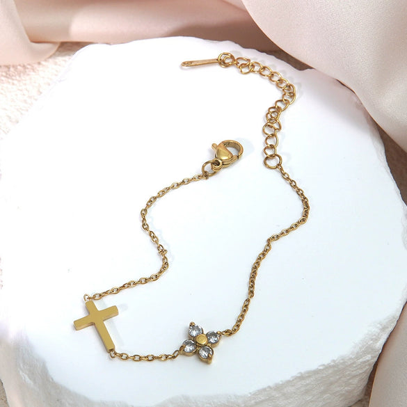 Wholesale Women's Simple Electroplated Stainless Steel Cross And Flower Zircon Bracelet Jewelry