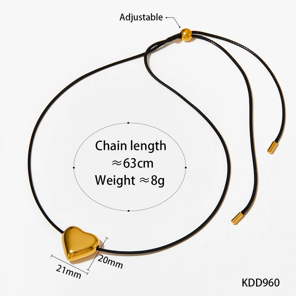 Wholesale Women's Simple Fashion Exaggerated Hollow Five Pointed Star And Heart Pendant Necklace With Wax Rope Chain Made Of Stainless Steel With Electroplating Treatment