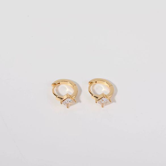 Wholesale Women's Simple Fashion Rhombus Pattern Copper Diamond Earrings Jewelry