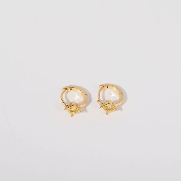 Wholesale Women's Simple Fashion Rhombus Pattern Copper Diamond Earrings Jewelry