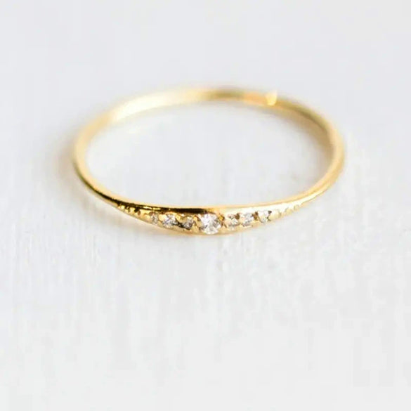 Wholesale Women's Simple Geometric Copper Ring Inlaid With Zircon