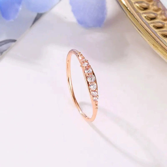 Wholesale Women's Simple Geometric Copper Ring Inlaid With Zircon