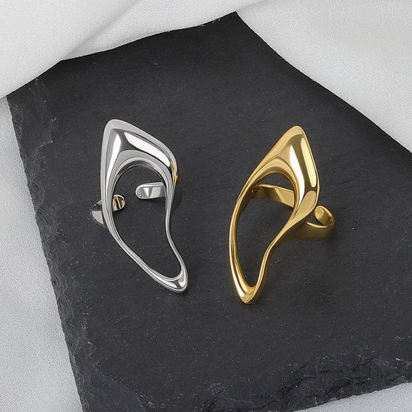 Wholesale Women's Simple Geometric Hollow Ring Copper Electroplated