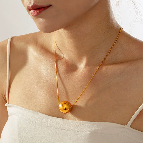 Wholesale Women's Simple Geometric Round Bead Pendant 18K Gold Plated Titanium Steel Necklace Hand Polished