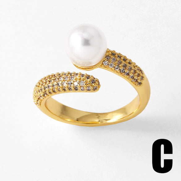 Wholesale Women's Simple Geometric Round Pearl Ring Copper Electroplated With Zircon