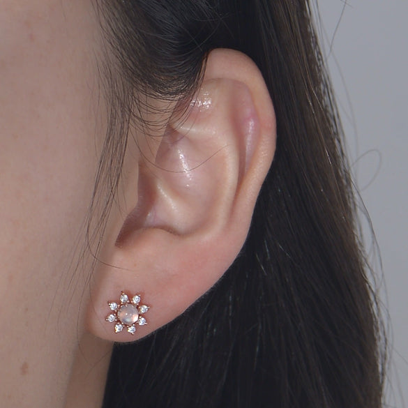Wholesale Women's Simple Geometric Silver Diamond Treated Sunflower Natural Moonstone Earrings