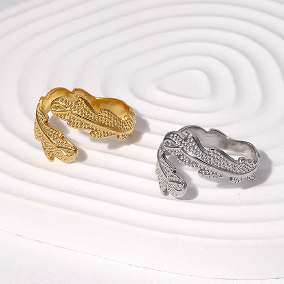 Wholesale Women's Simple Geometric Stainless Steel Electroplated Open Ring Jewelry