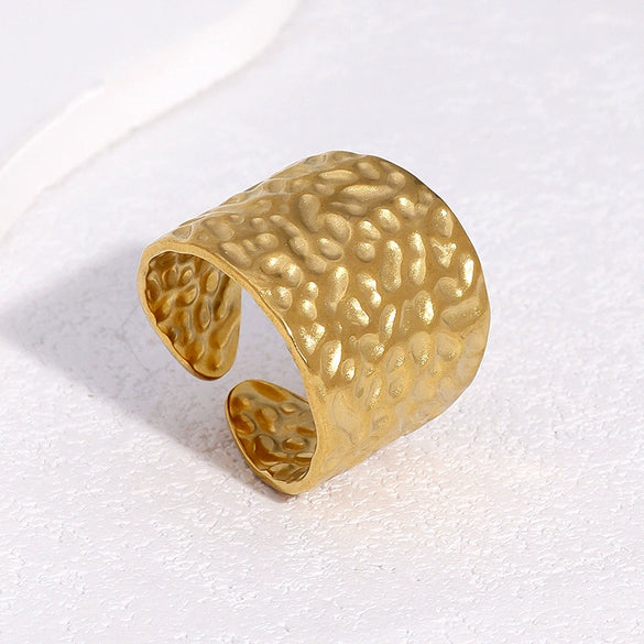 Wholesale Women's Simple Geometric Stainless Steel Hammered 18K Goldplated Open Ring Hand Jewelry
