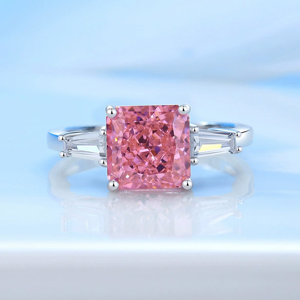 Wholesale Women's Simple Geometric 925 Sterling Silver Ring With Diamond Design
