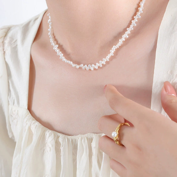 Wholesale Women's Simple Geometric Titanium Steel Electroplated Necklace