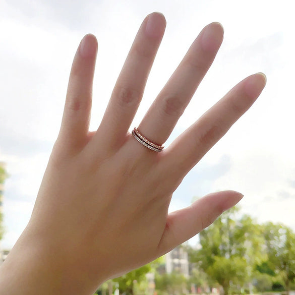 Wholesale Women's Simple Geometric Zircon Microembedded Rose Goldplated Copper Ring