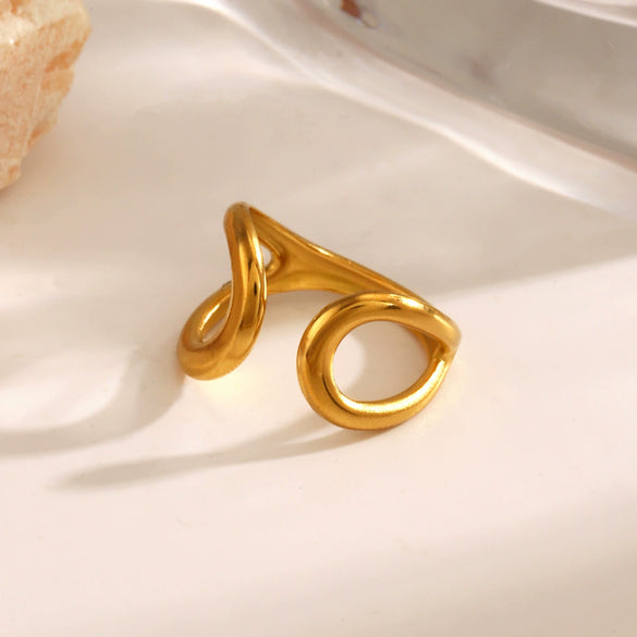 Wholesale Women's Simple Hollow Stainless Steel Water Drop Ring With Retro Opening Design And Electroplating Treatment