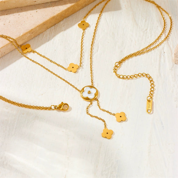 Wholesale Women's Simple Light Luxury Ins Style Doublelayer Clavicle Chain In Titanium Steel With Geometric Pattern