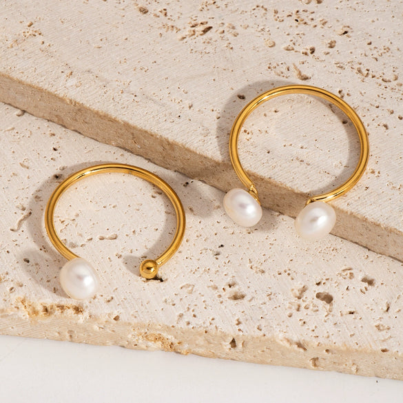 Wholesale Women's Simple Minimalist Geometric Stainless Steel Opening Ring With Pvd Furnace Vacuum Real Gold Plating And Natural Steamed Bread Pearl