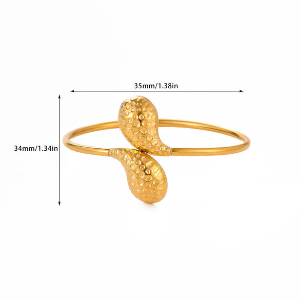 Wholesale Women's Simple Portrait Stainless Steel 18K Gold Plated Open Bracelet
