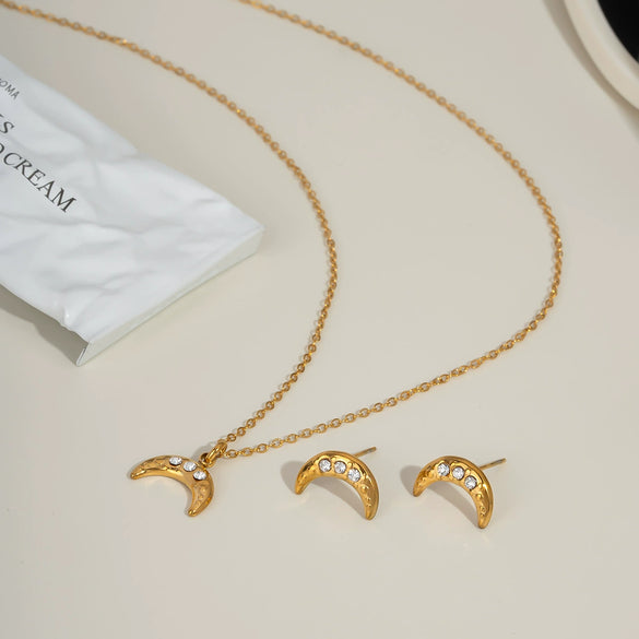 Wholesale Women's Simple Stainless Steel Jewelry Set With Stars Sun And Moon Clouds Universe Pattern And Pvd Vacuum Real Gold Electroplating O Word Chain Necklace And Earrings