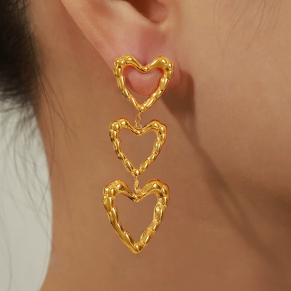 Wholesale Women's Simple Steel Goldplated Heartshaped Earrings Jewelry