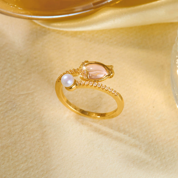 Wholesale Women's Simple Style Copper Electroplated Flower Shaped Pearl Geometric Ring