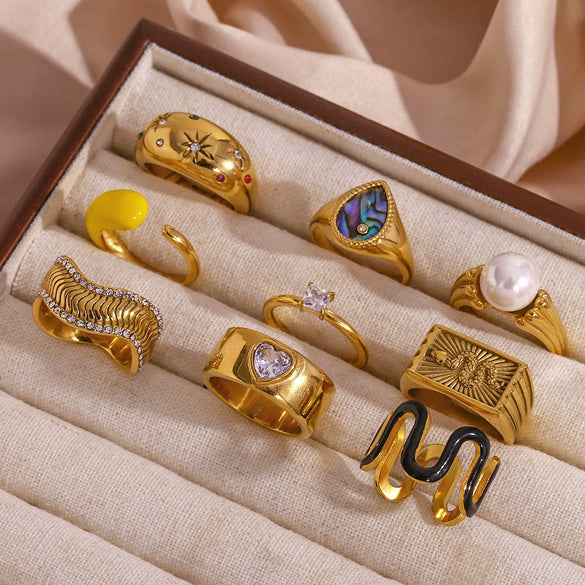 Wholesale Women's Simple Y2k Fashion Ring Stainless Steel 18K Gold Plated With Square Zircon And Geometric Design Electroplated