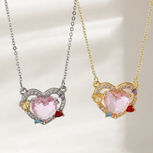 Wholesale Women's Single Diamond Heart Shaped Clavicle Necklace In Copper With Electroplating