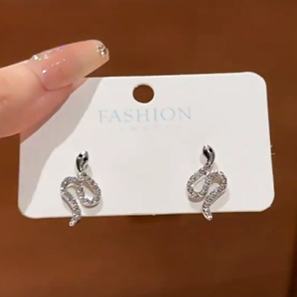 Wholesale Women's Sparkling Diamond Snake Screw Earrings Zinc Alloy Electroplating Animal Zodiac Style