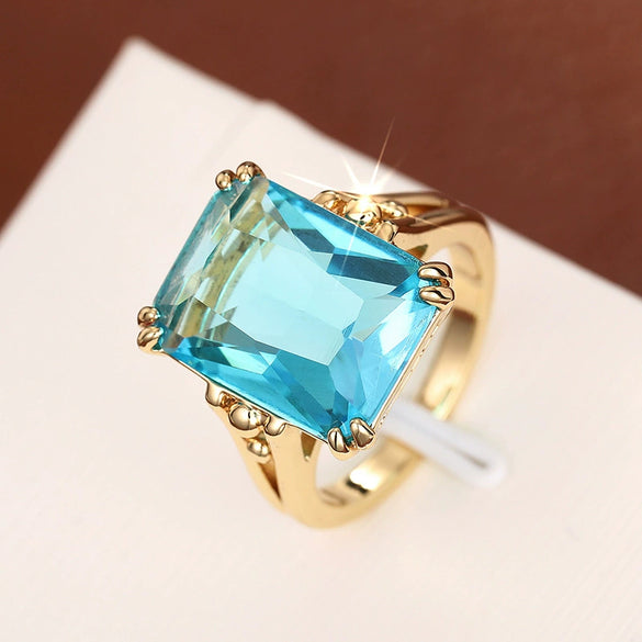 Wholesale Women's Square Copper Ring With Geometric Glass And Diamond Jewelry Electroplated